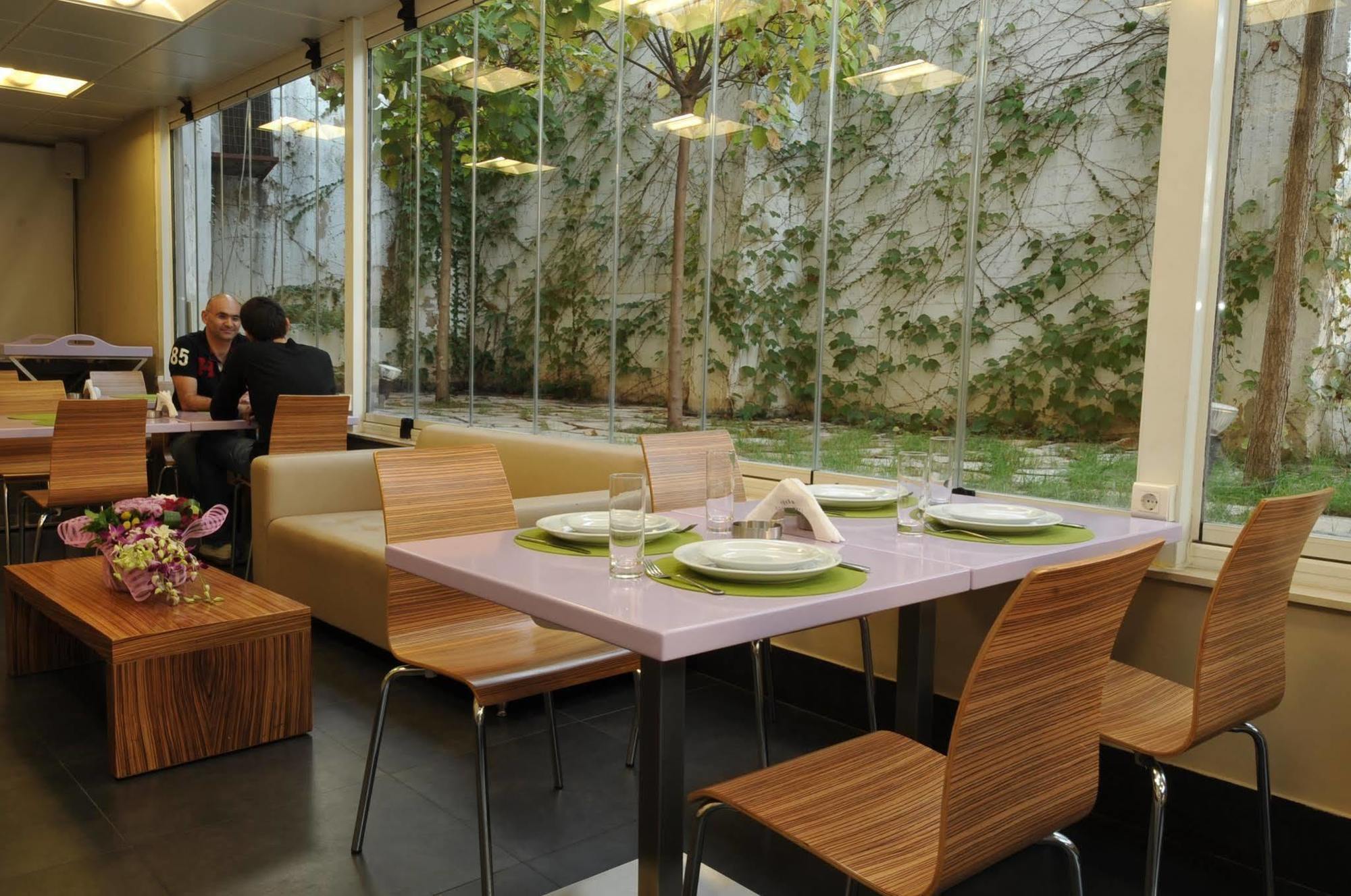 Suite Hotel Merlot - Beirut Exterior foto